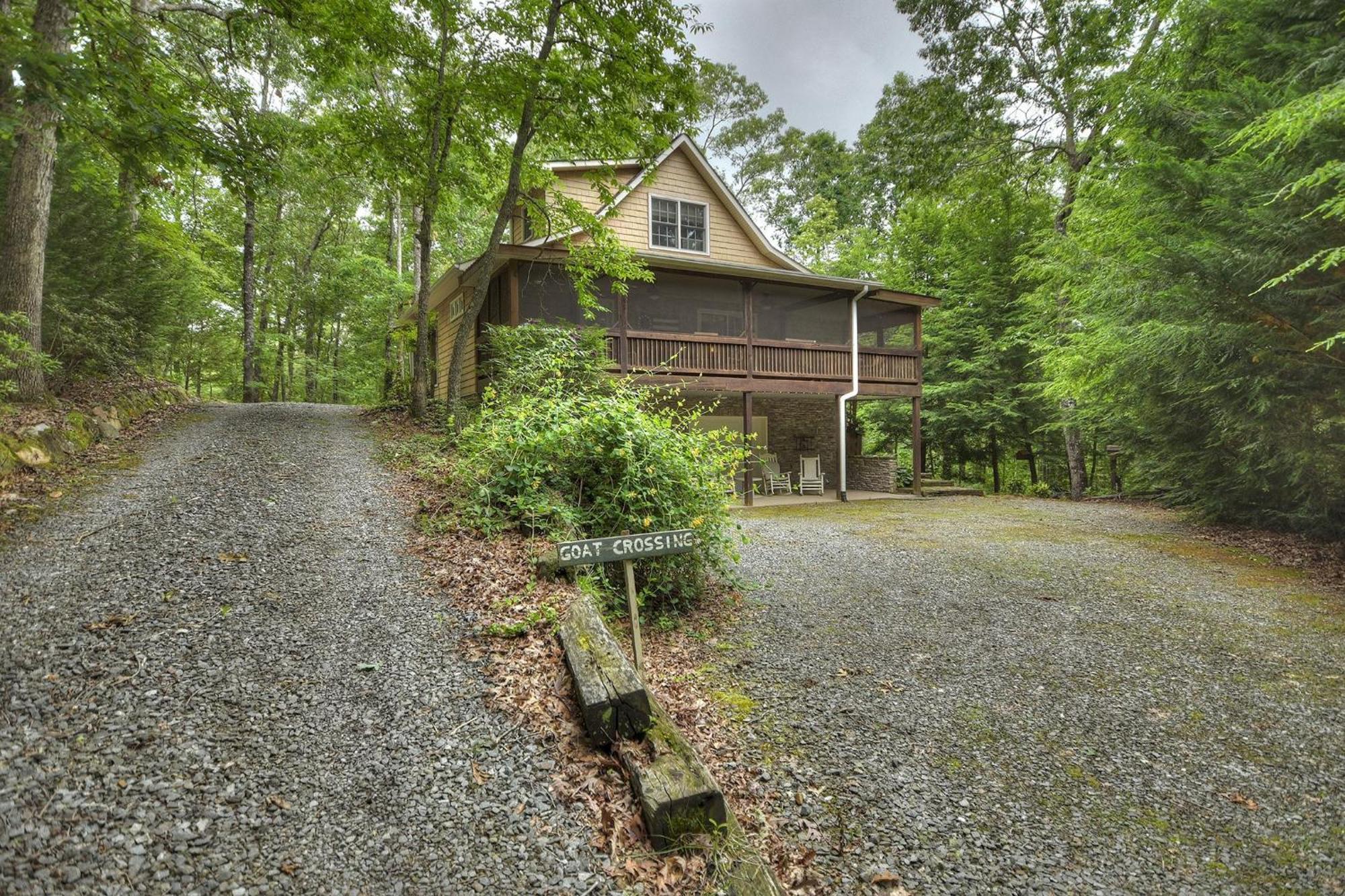 Southern Living Cottage Cozy Up By The Fire Relax On The Porch And Enjoy Peaceful Surroundings Blue Ridge Luaran gambar