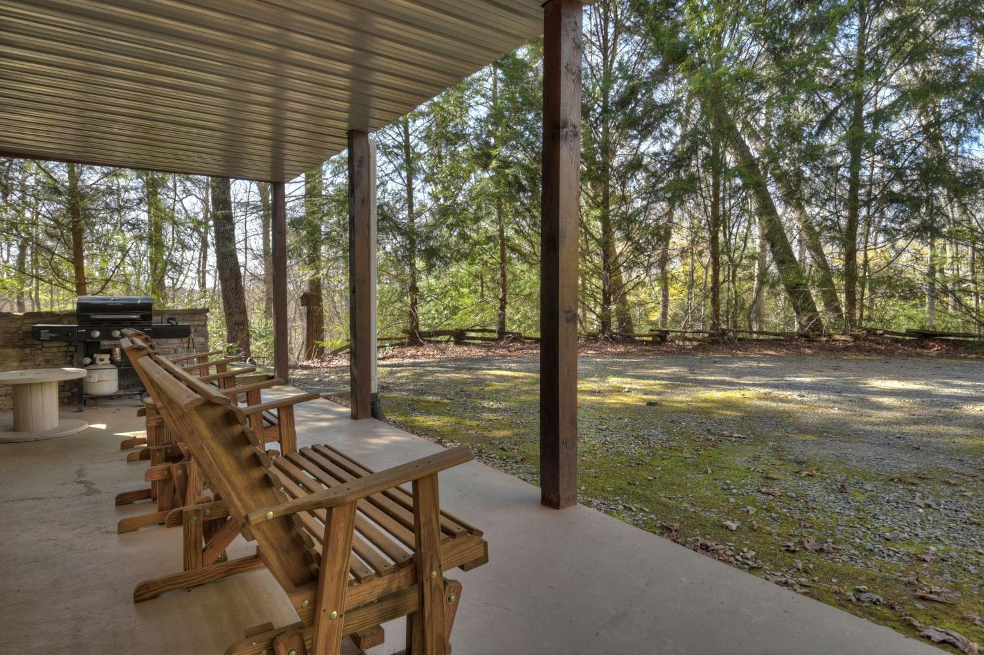 Southern Living Cottage Cozy Up By The Fire Relax On The Porch And Enjoy Peaceful Surroundings Blue Ridge Luaran gambar