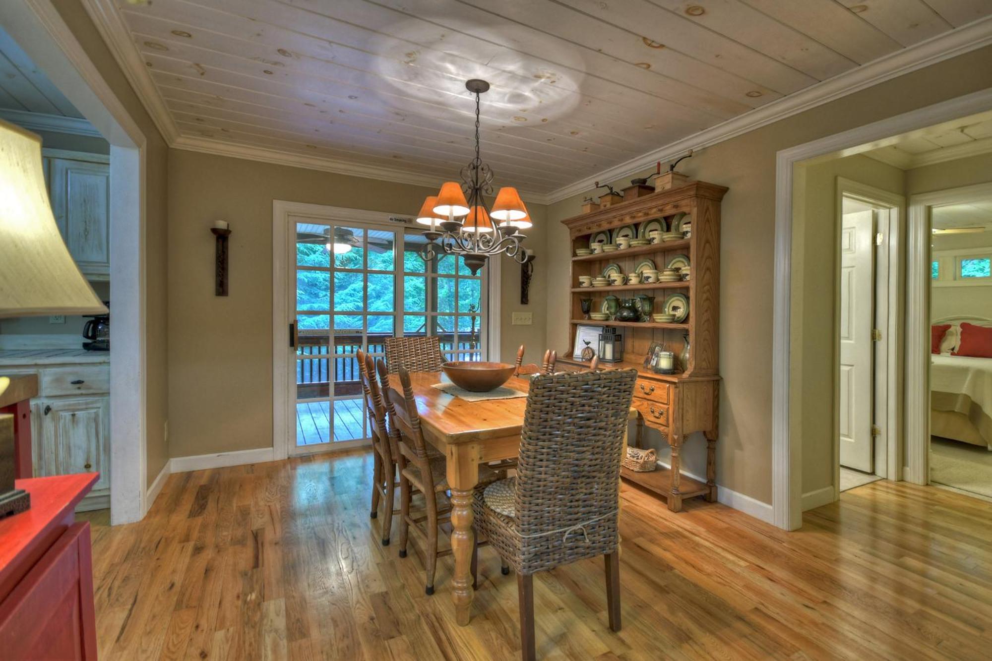 Southern Living Cottage Cozy Up By The Fire Relax On The Porch And Enjoy Peaceful Surroundings Blue Ridge Luaran gambar